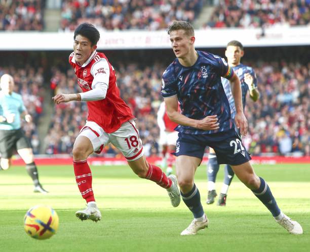 score90统计了英超引援前五.