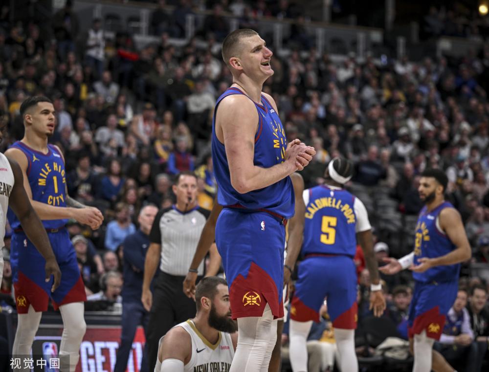 叙利亚首都大马士革郊区发生交战 致多人伤亡.