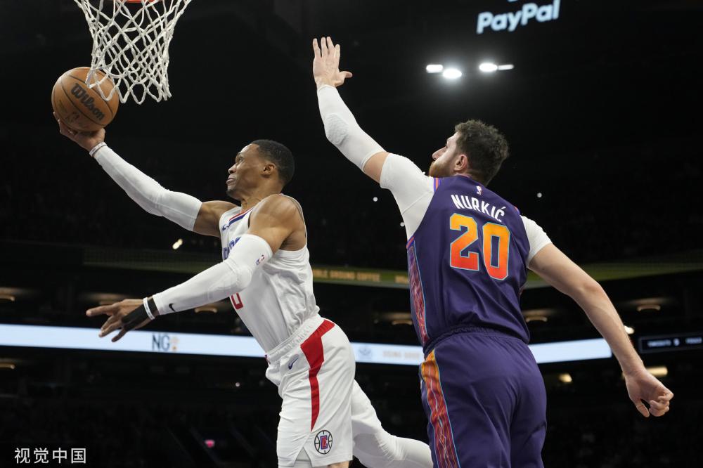 叙利亚首都大马士革郊区发生交战 致多人伤亡.